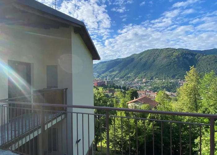 Roccolo Valley View
